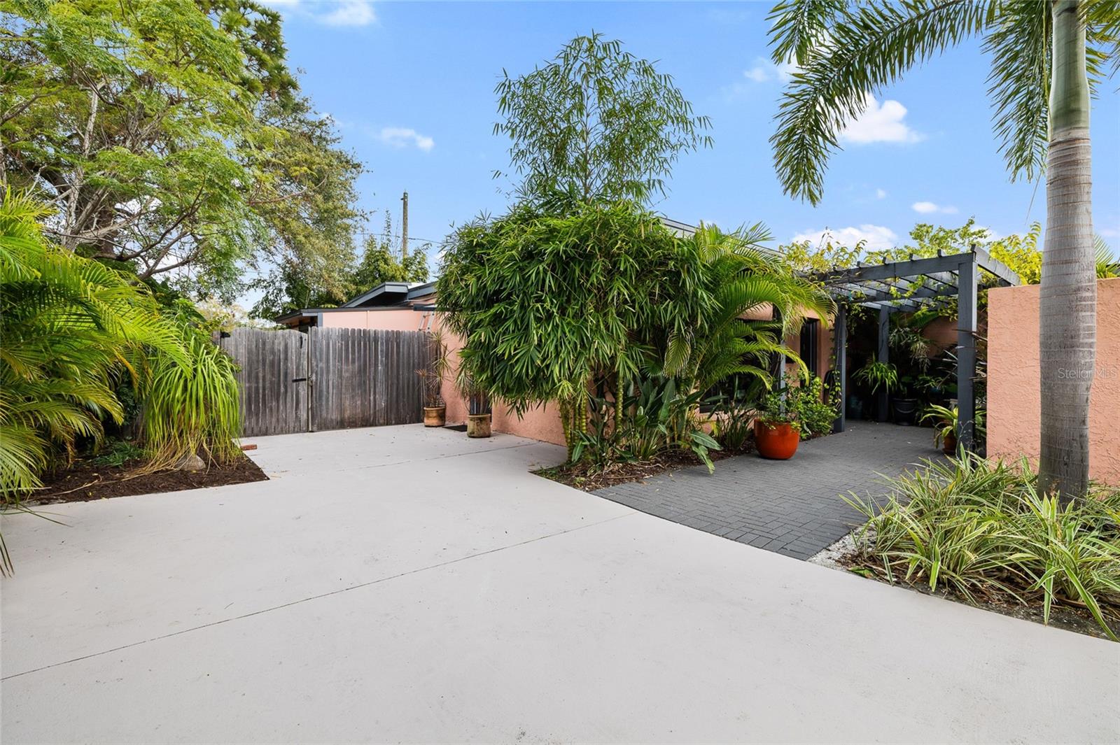 Image 7 of 58 For 4601 3rd Avenue N