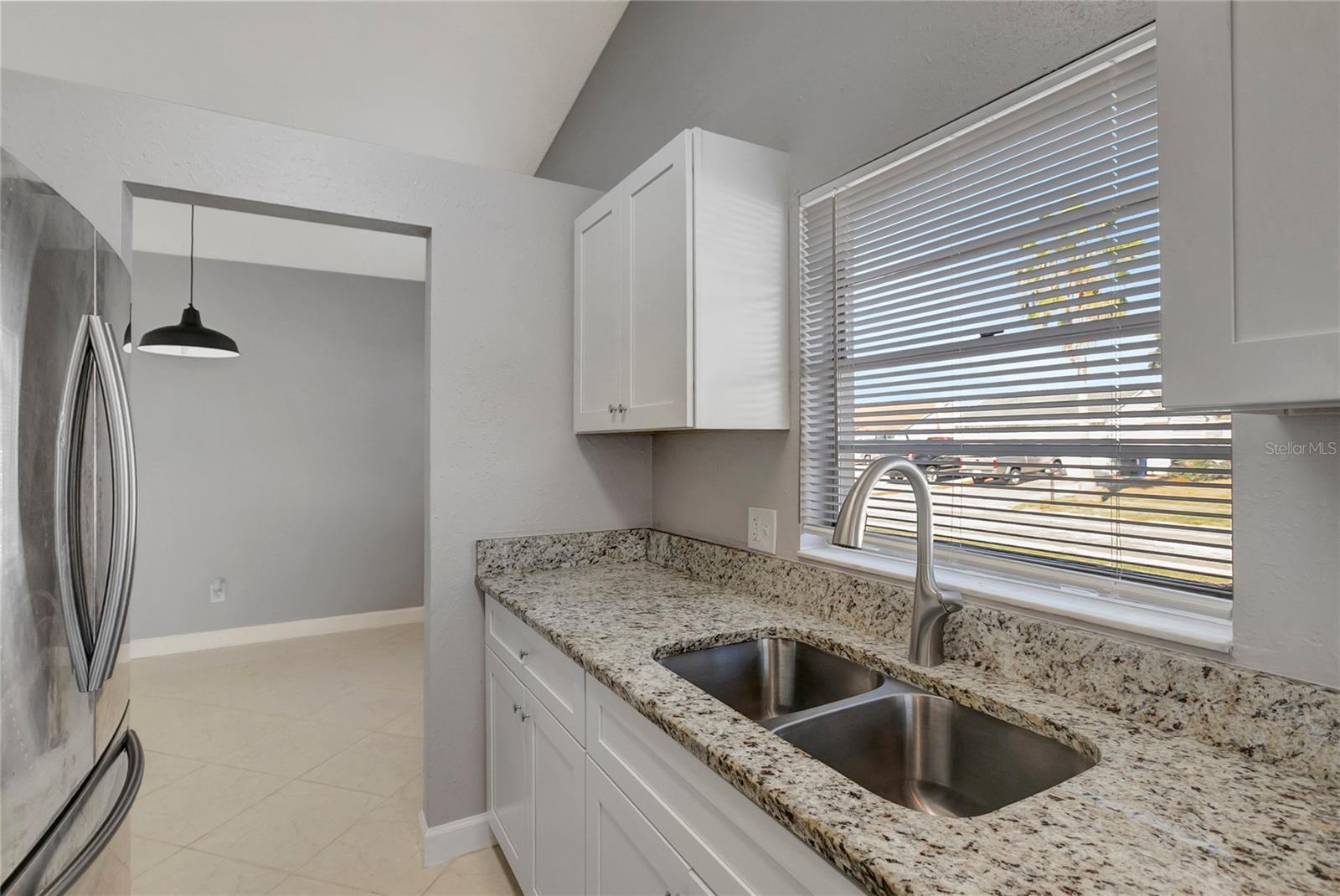 Image 19 of 39 For 3202 Russett Drive