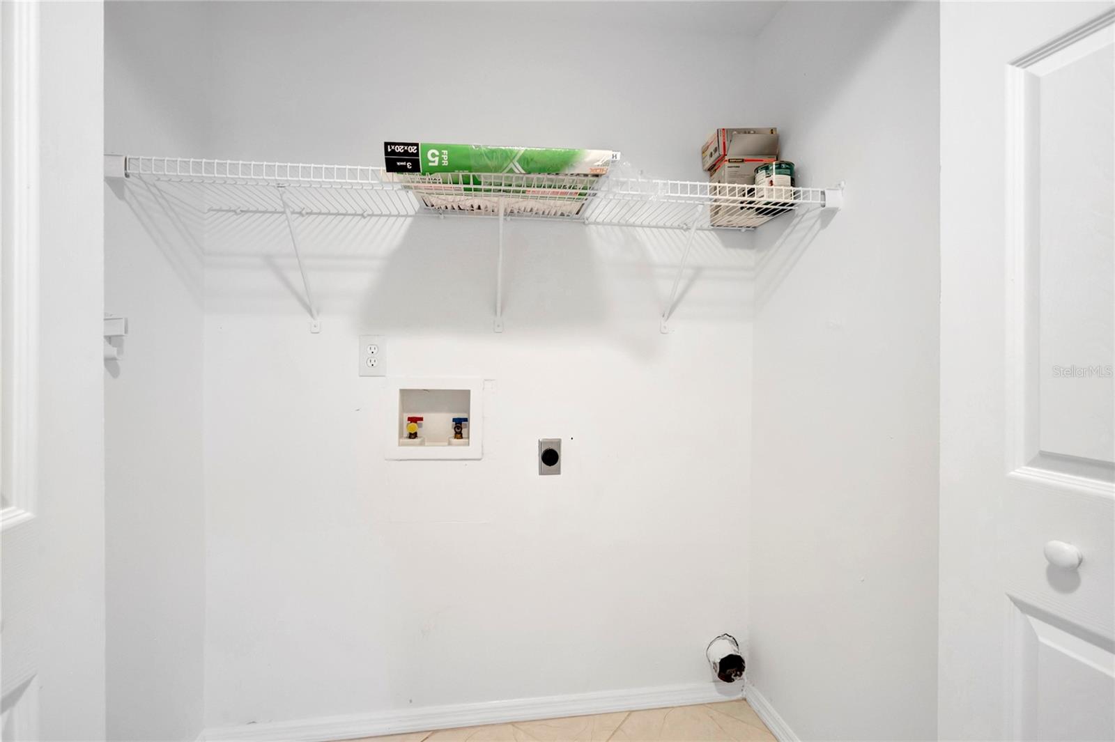 Image 34 of 39 For 3202 Russett Drive