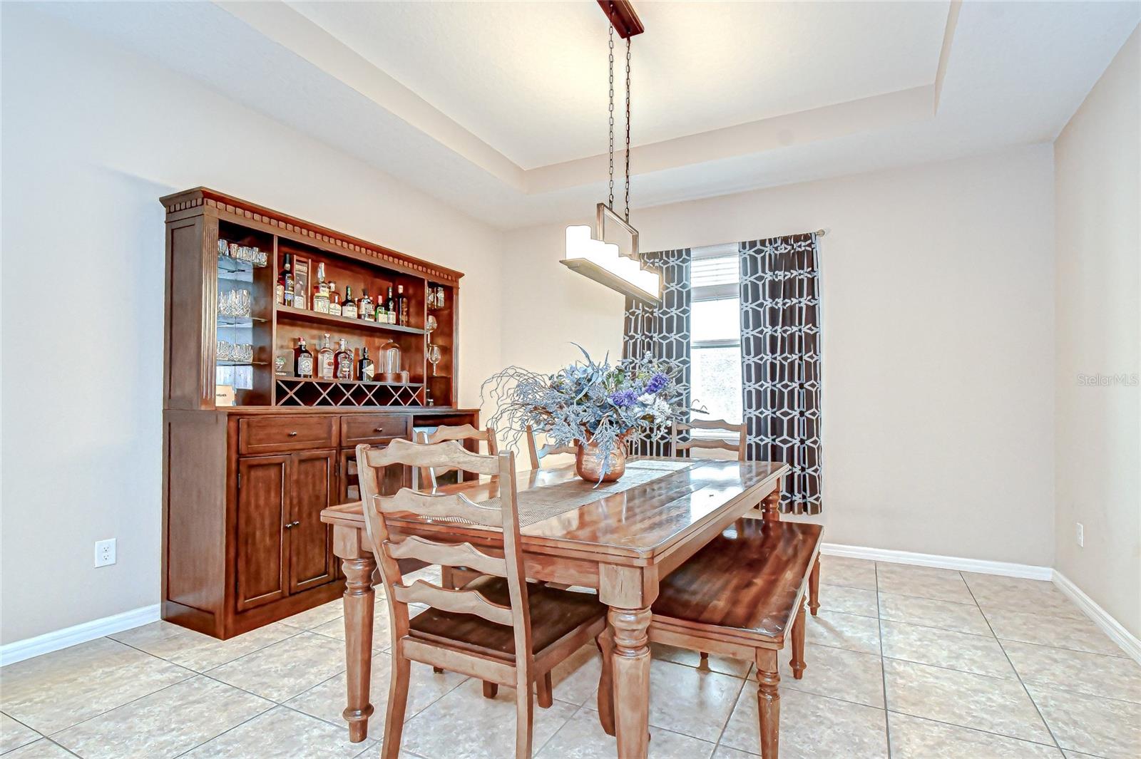 Image 10 of 29 For 11614 Warren Oaks Place