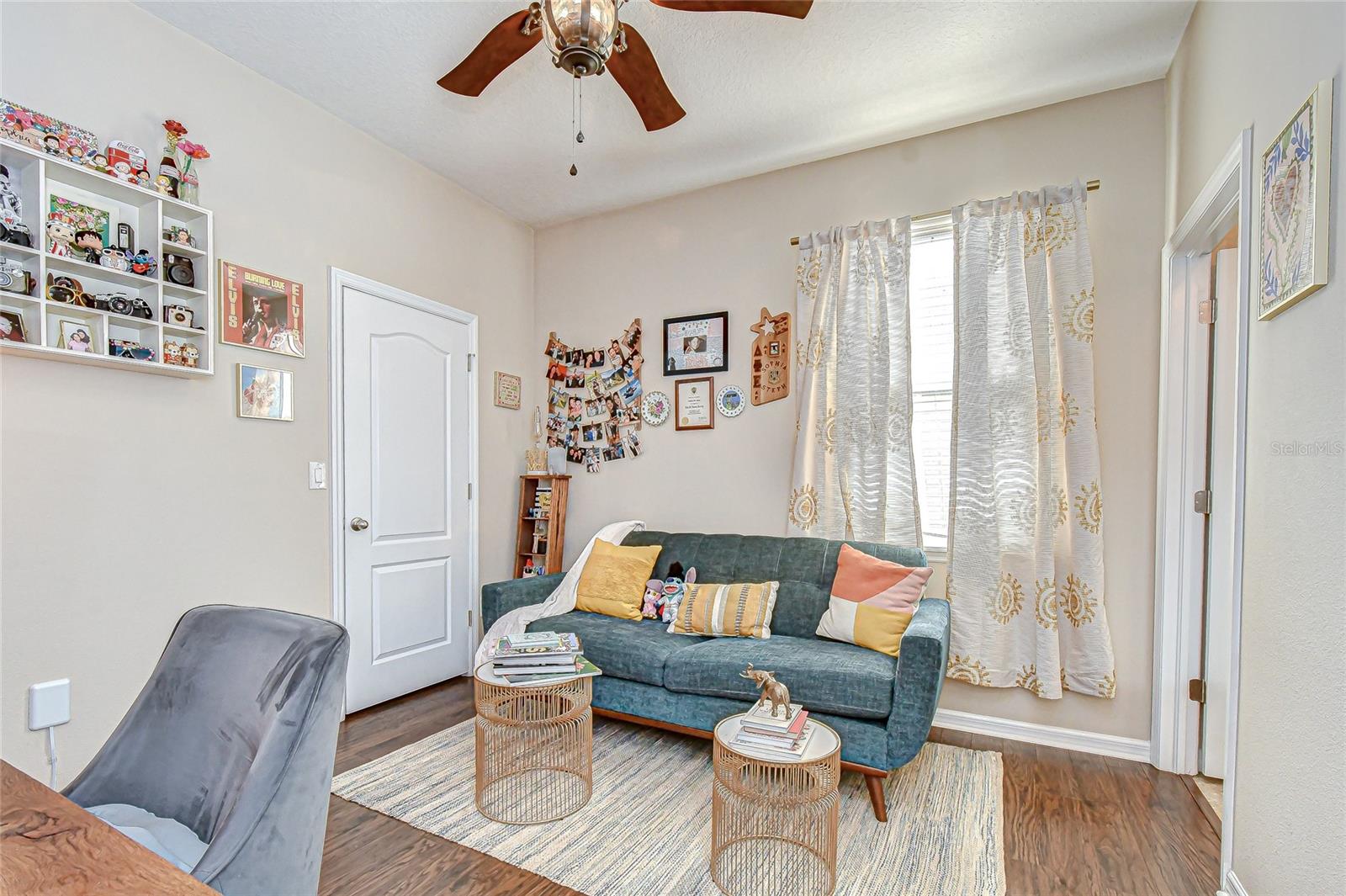 Image 16 of 29 For 11614 Warren Oaks Place