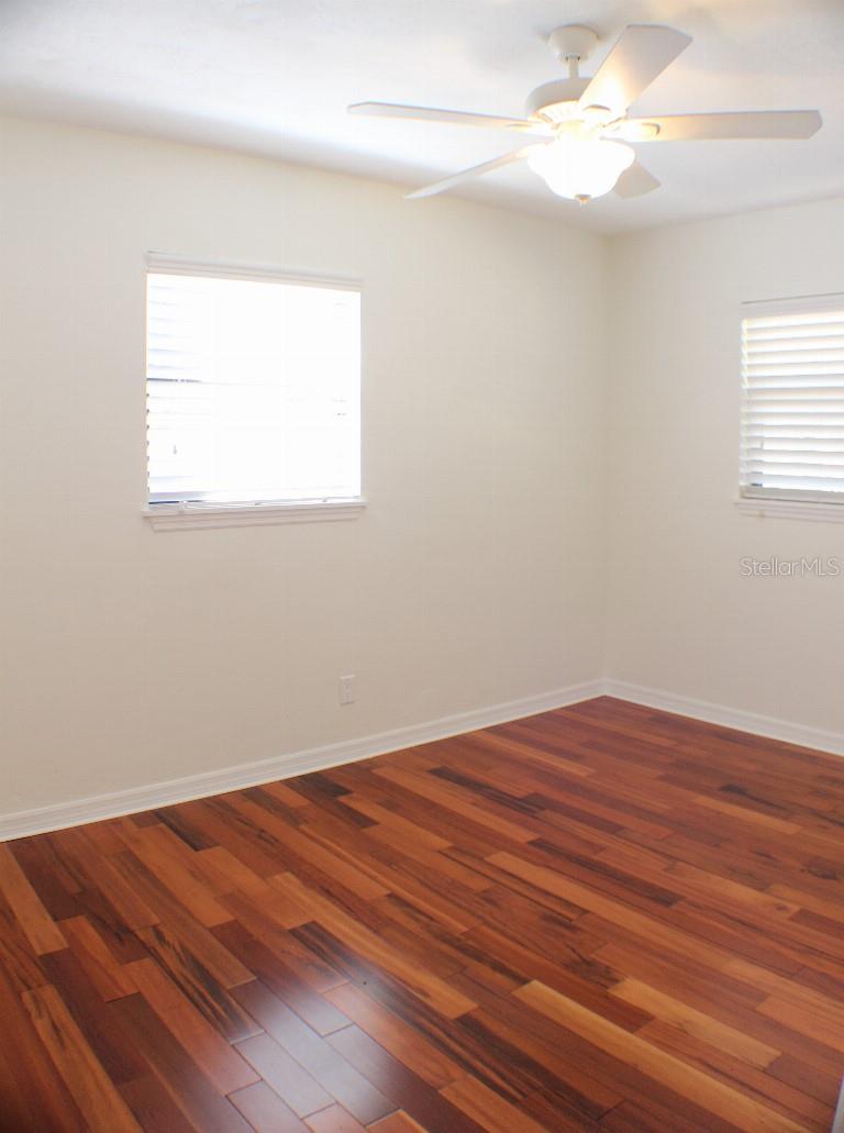 Image 15 of 24 For 4006 Wisconsin Avenue