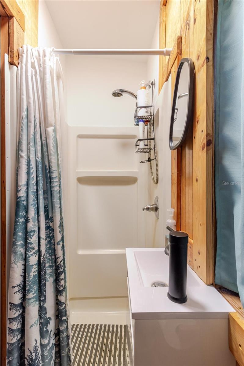 Image 29 of 94 For 9916 Gulf To Lake Highway