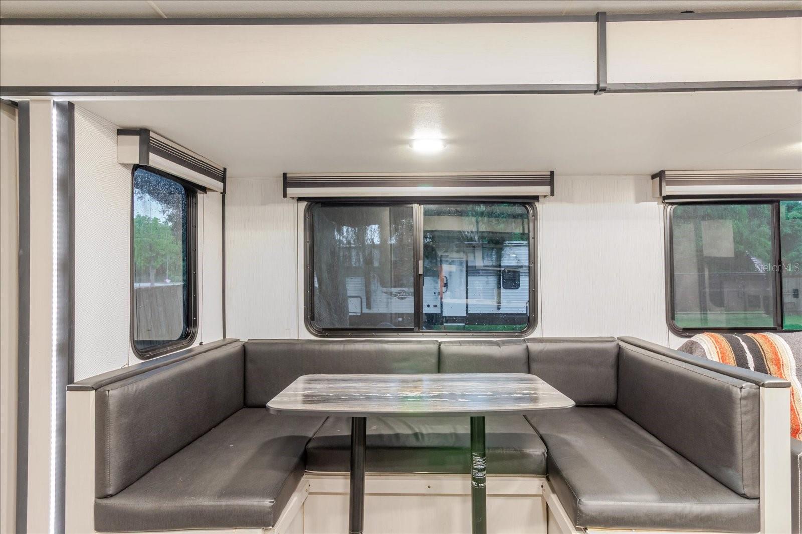 Image 42 of 94 For 9916 Gulf To Lake Highway