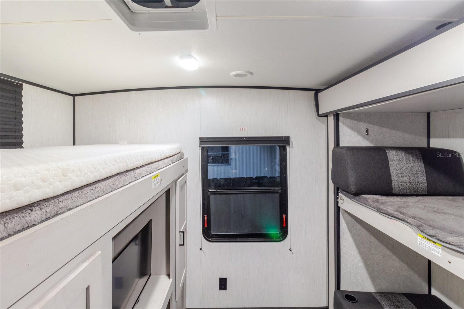 Image 50 of 94 For 9916 Gulf To Lake Highway