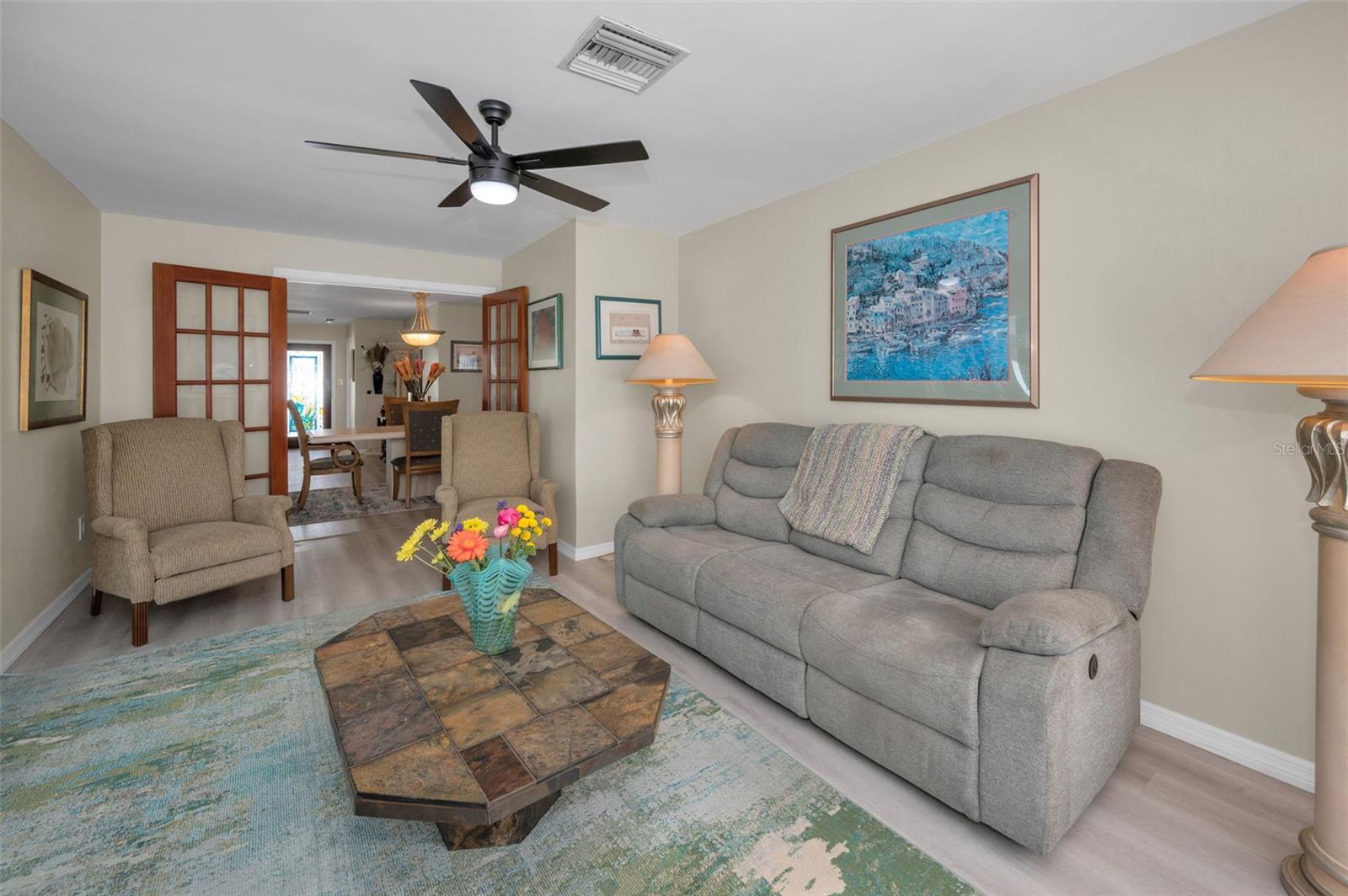 Image 28 of 54 For 100 20th Street