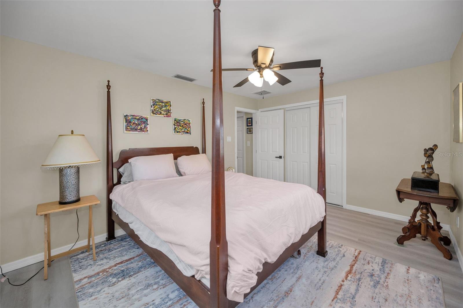 Image 34 of 54 For 100 20th Street