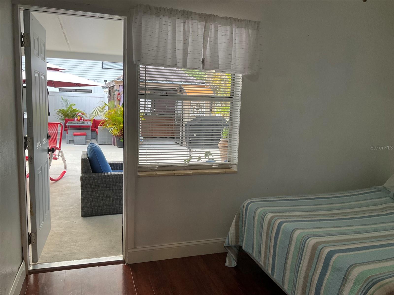 Image 15 of 23 For 3305 Aileen Street