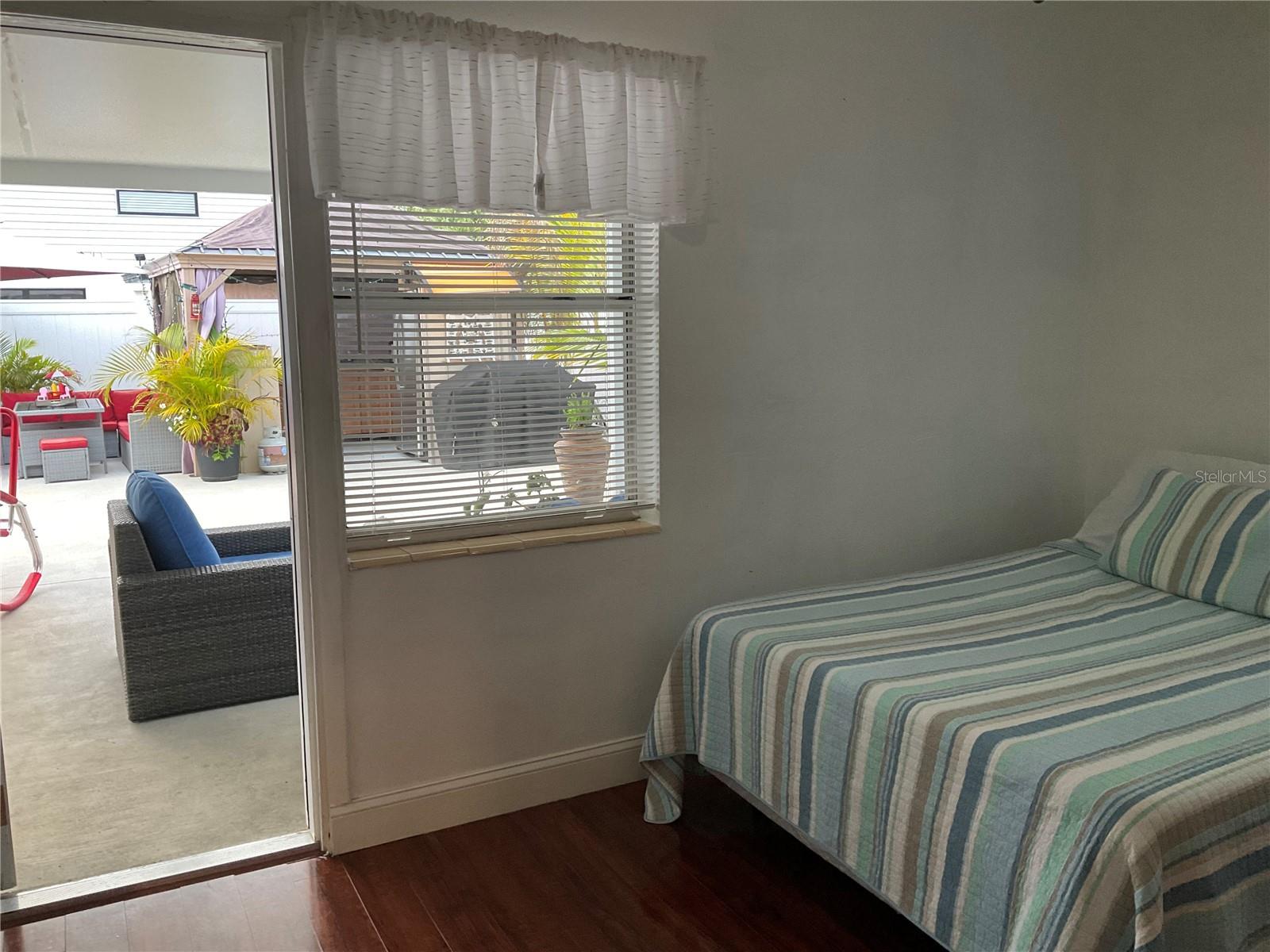 Image 9 of 23 For 3305 Aileen Street