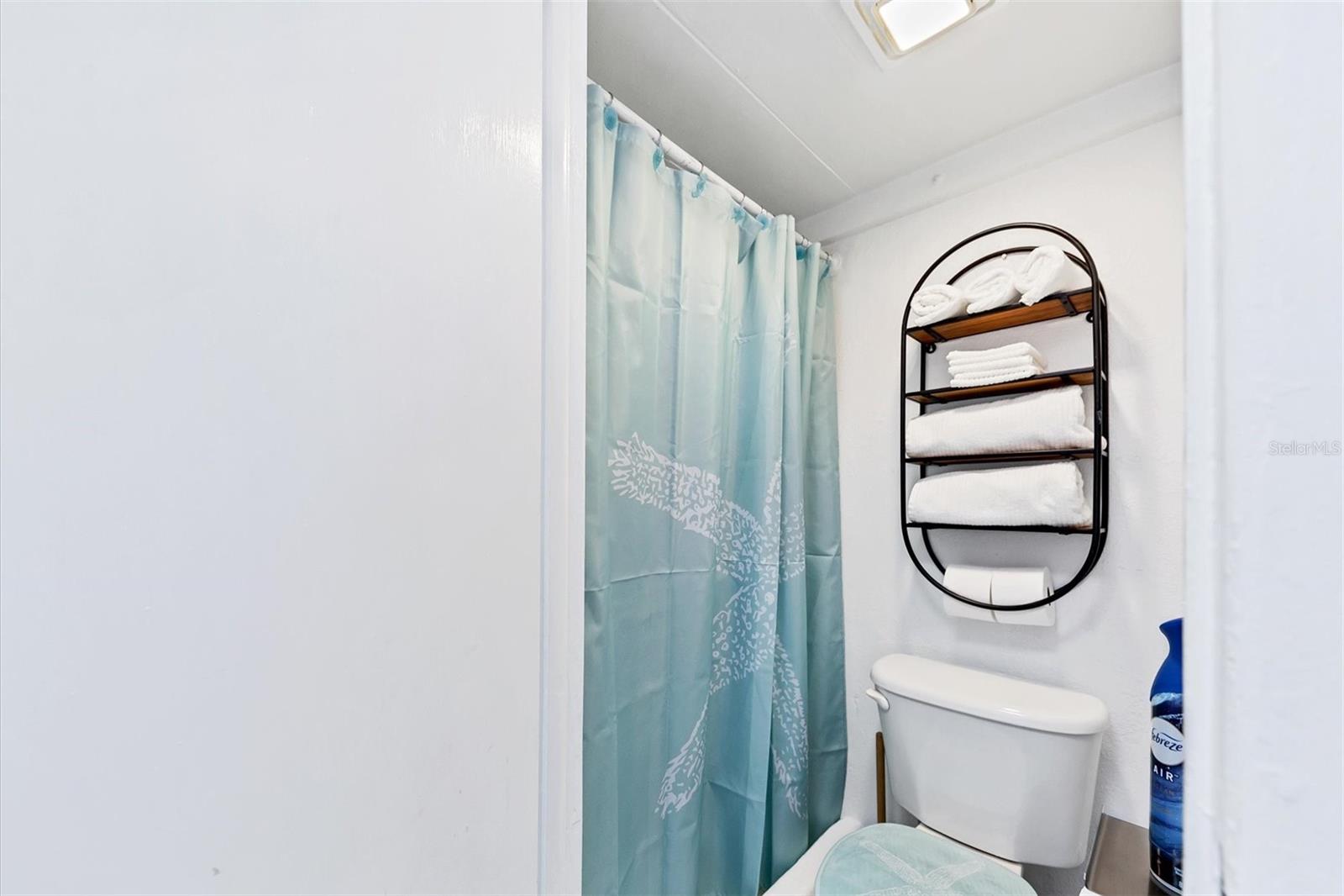 Image 26 of 38 For 1726 Southview Road