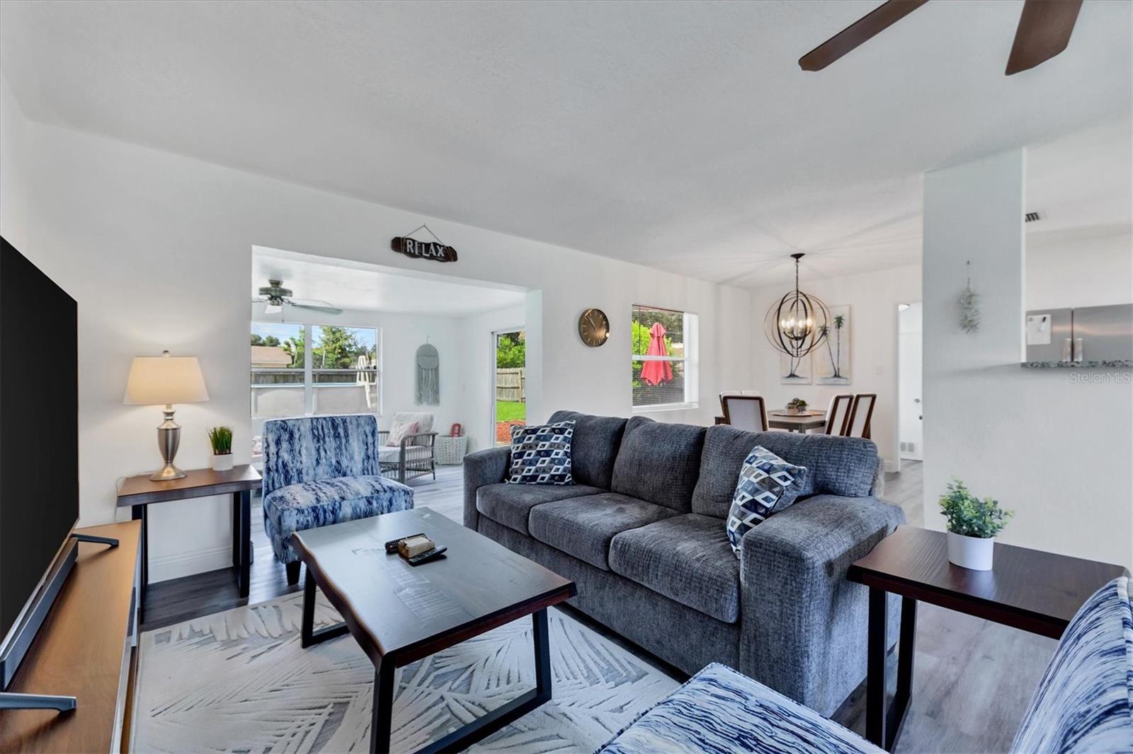 Image 5 of 38 For 1726 Southview Road