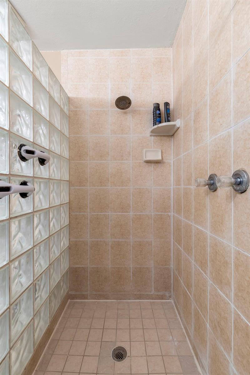 Image 21 of 28 For 12709 Tall Pine Drive