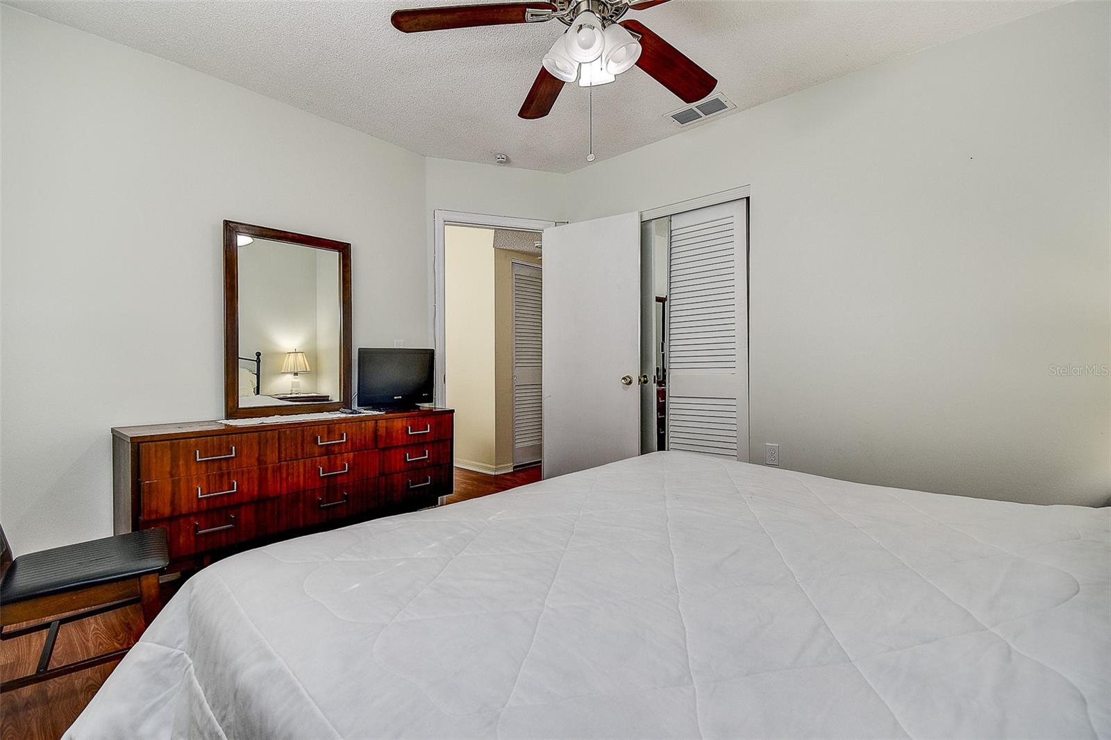 Image 12 of 26 For 7729 39th Terrace N