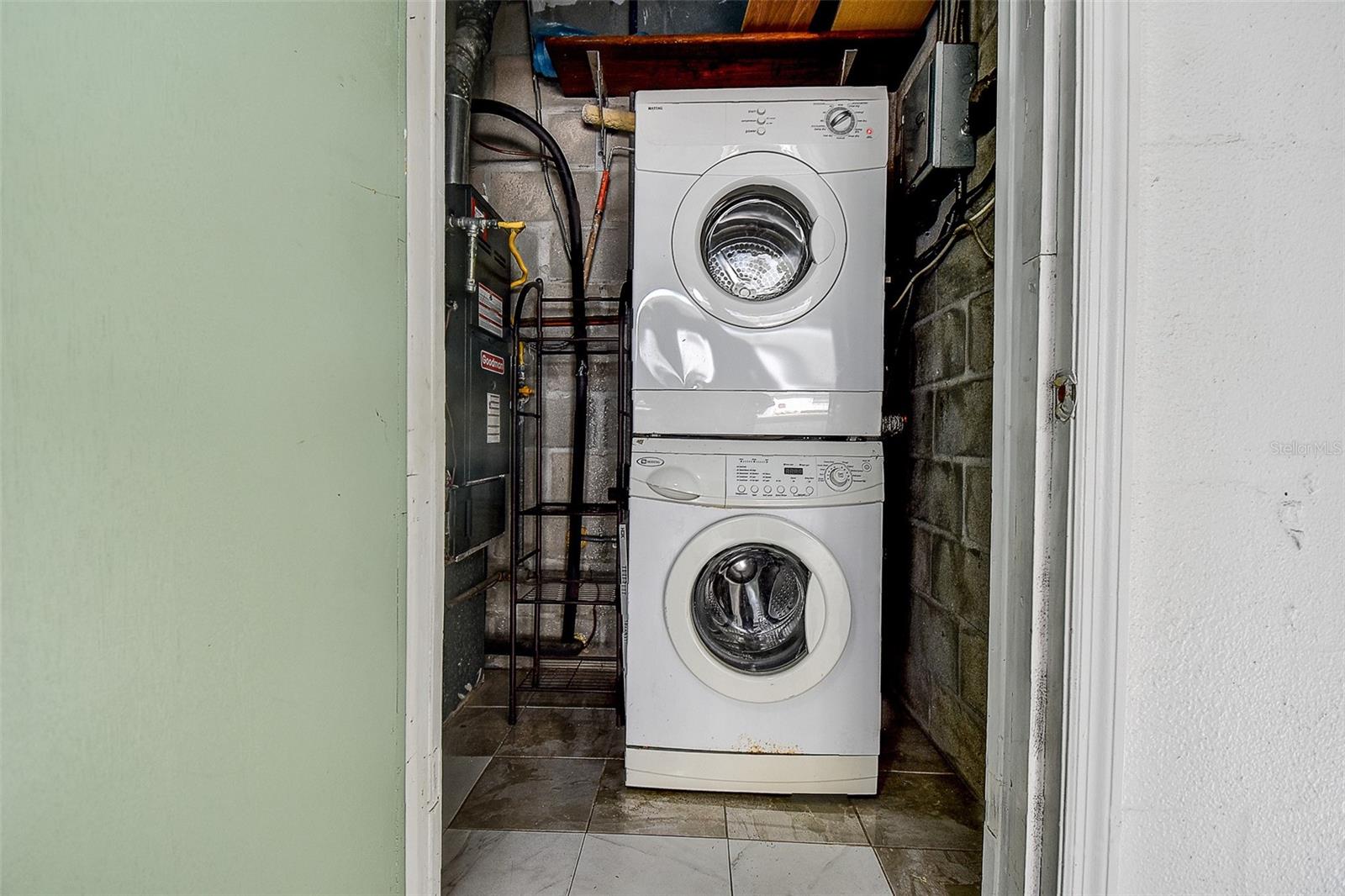 Image 18 of 26 For 7729 39th Terrace N