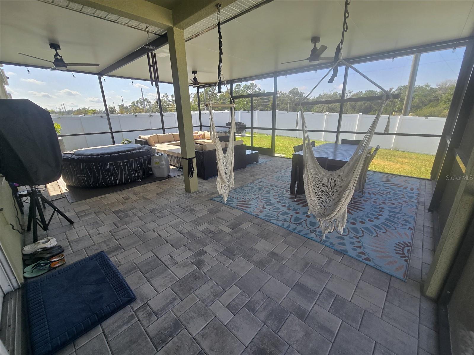 Image 46 of 92 For 8052 Greenway Avenue