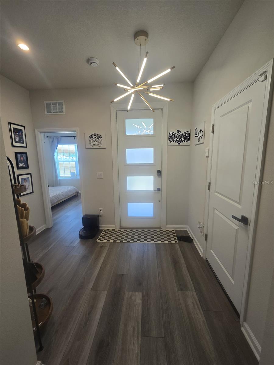 Image 71 of 92 For 8052 Greenway Avenue