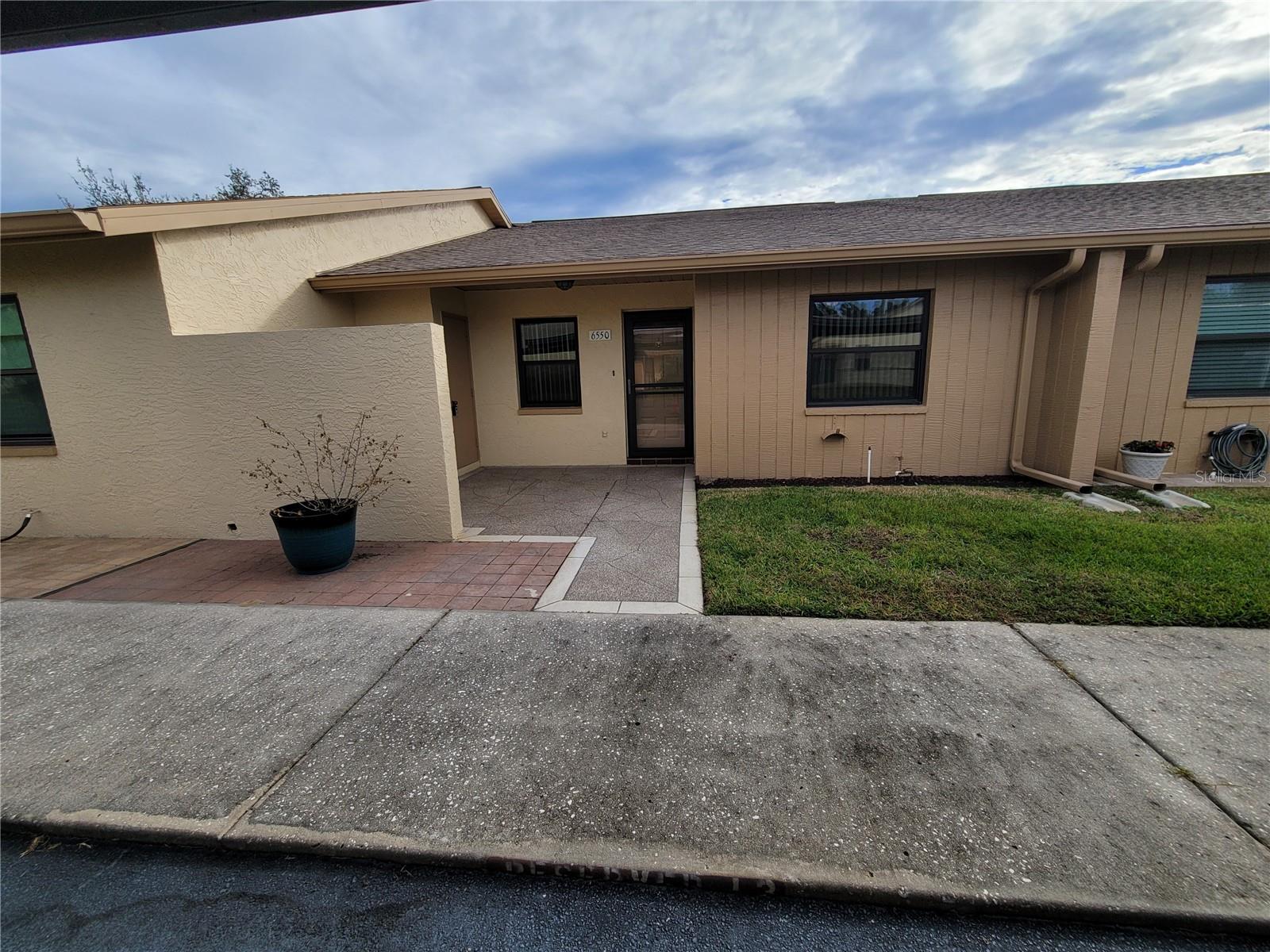 Details for 6550 Teak Court, ZEPHYRHILLS, FL 33542