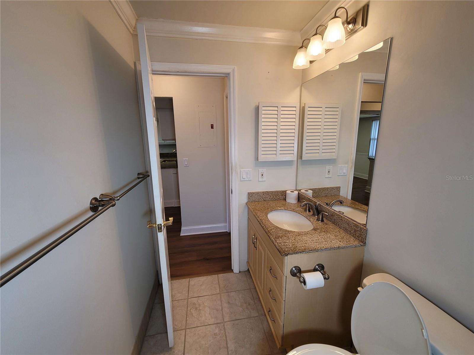 Image 12 of 23 For 6550 Teak Court