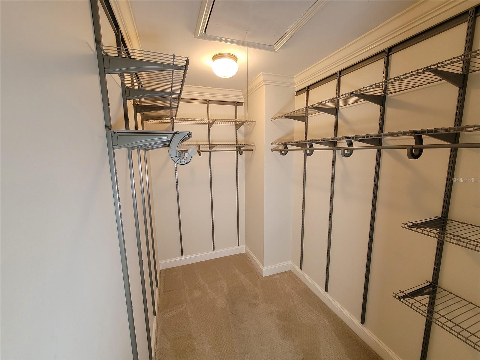 Image 17 of 23 For 6550 Teak Court