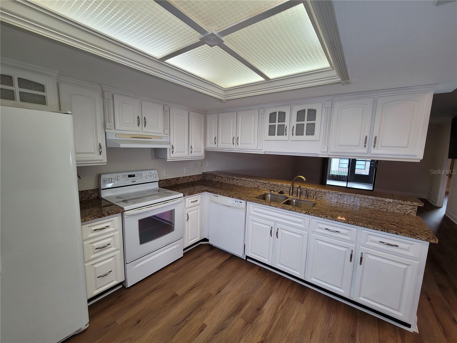 Image 6 of 23 For 6550 Teak Court