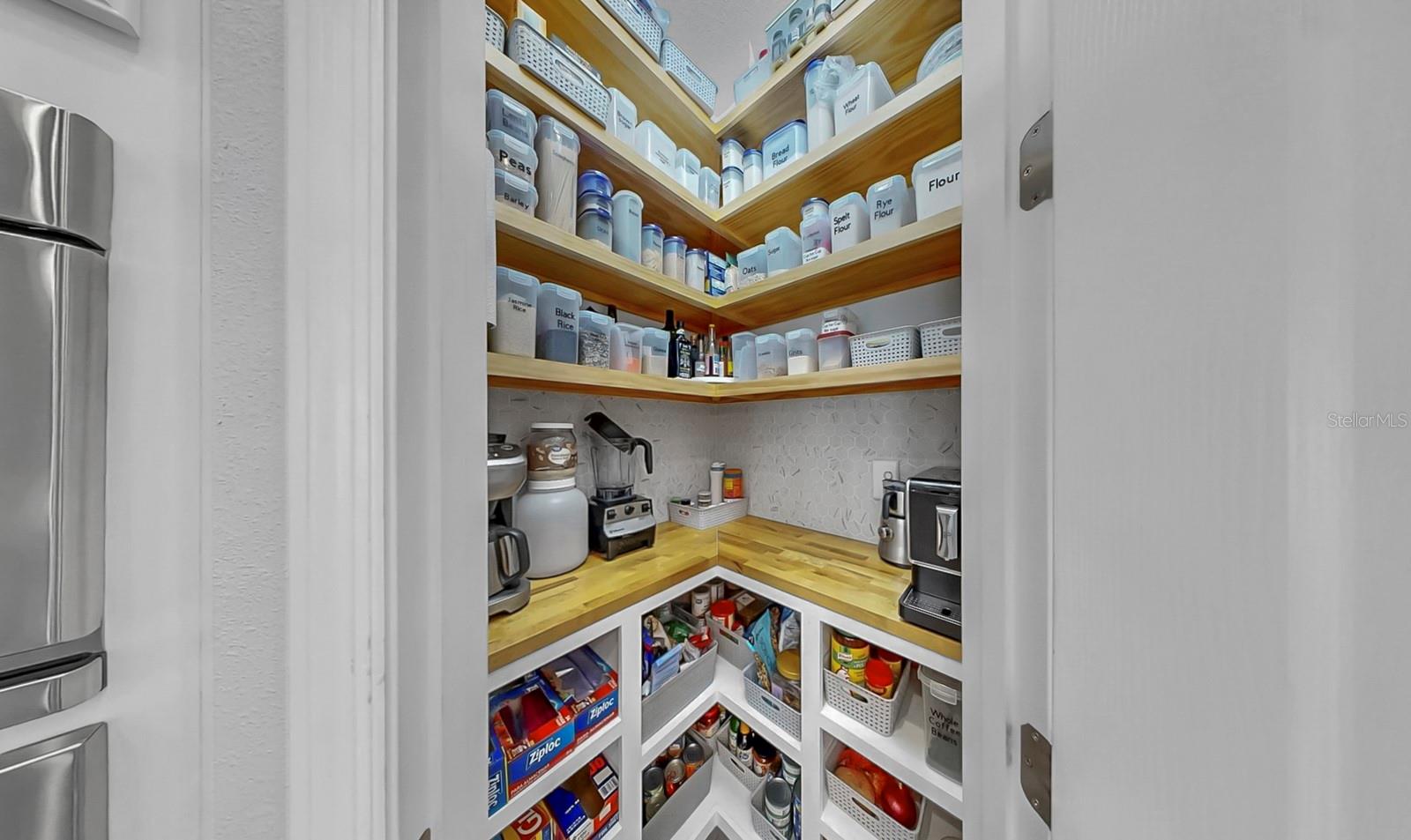 Image 11 of 64 For 7709 Paradiso Drive