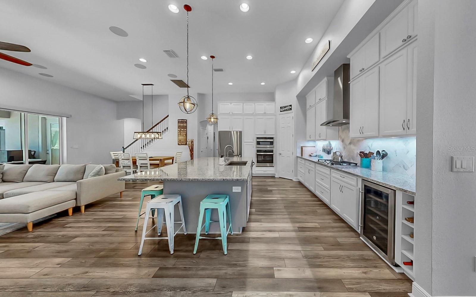 Image 12 of 64 For 7709 Paradiso Drive