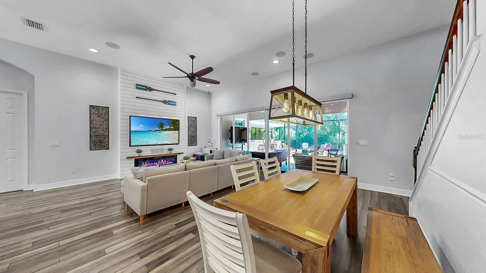 Image 15 of 64 For 7709 Paradiso Drive