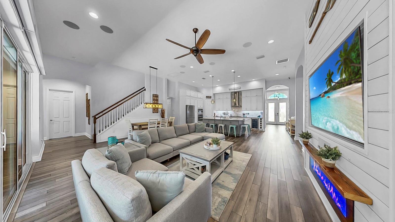 Image 16 of 64 For 7709 Paradiso Drive