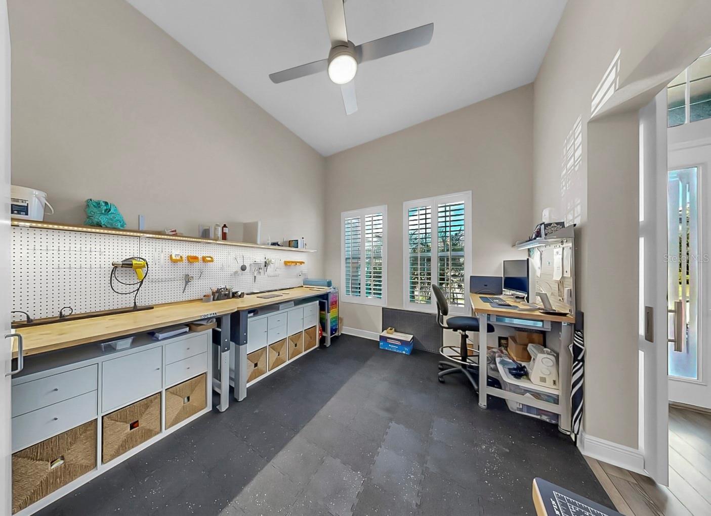 Image 31 of 64 For 7709 Paradiso Drive