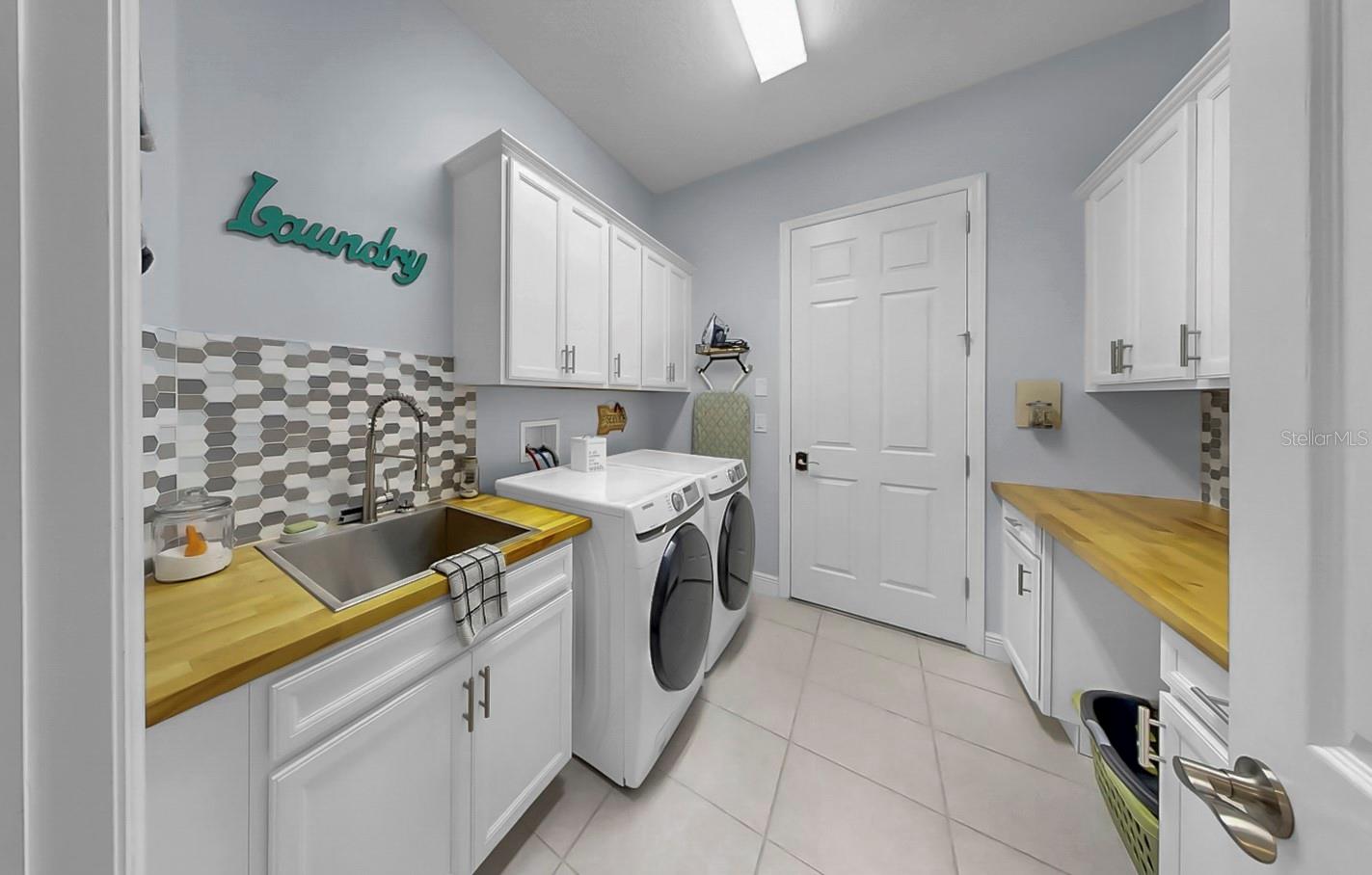 Image 39 of 64 For 7709 Paradiso Drive