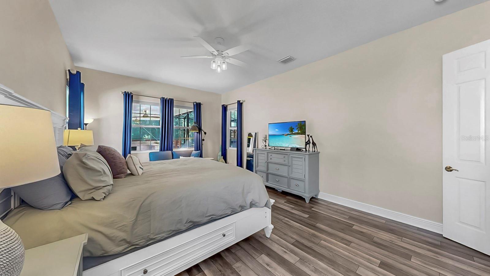 Image 41 of 64 For 7709 Paradiso Drive