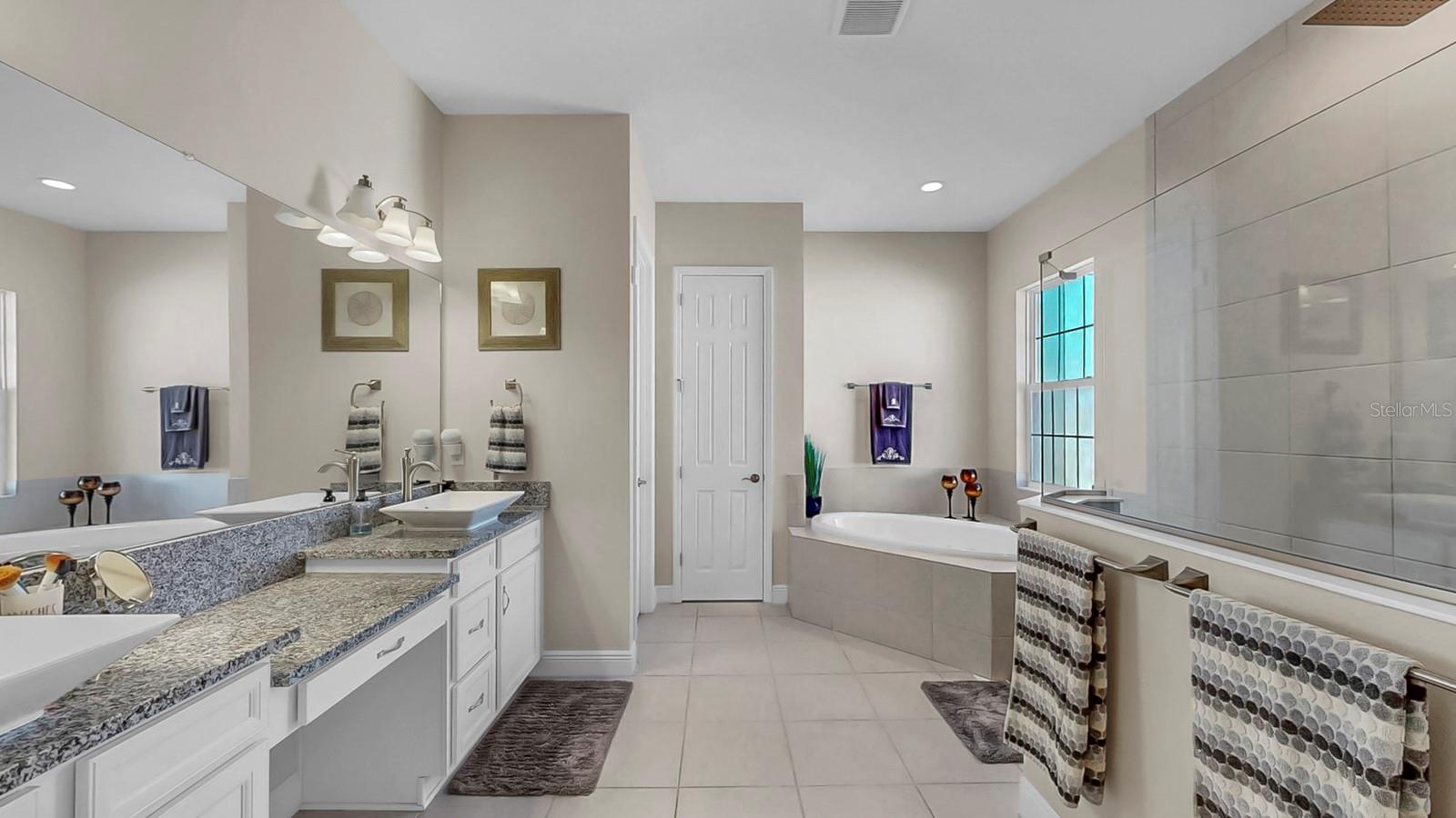 Image 43 of 64 For 7709 Paradiso Drive