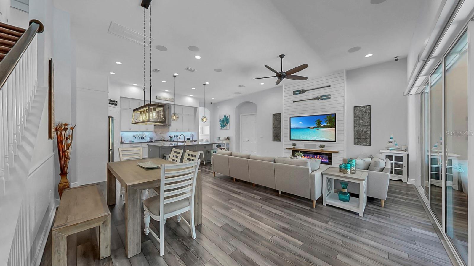 Image 5 of 64 For 7709 Paradiso Drive