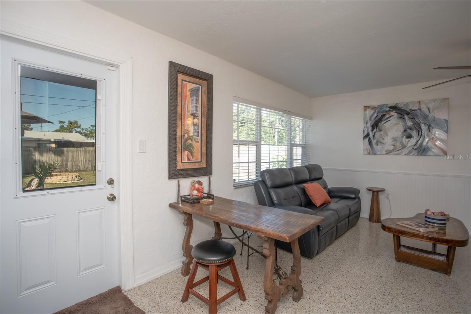 Image 16 of 25 For 6701 31st Avenue N