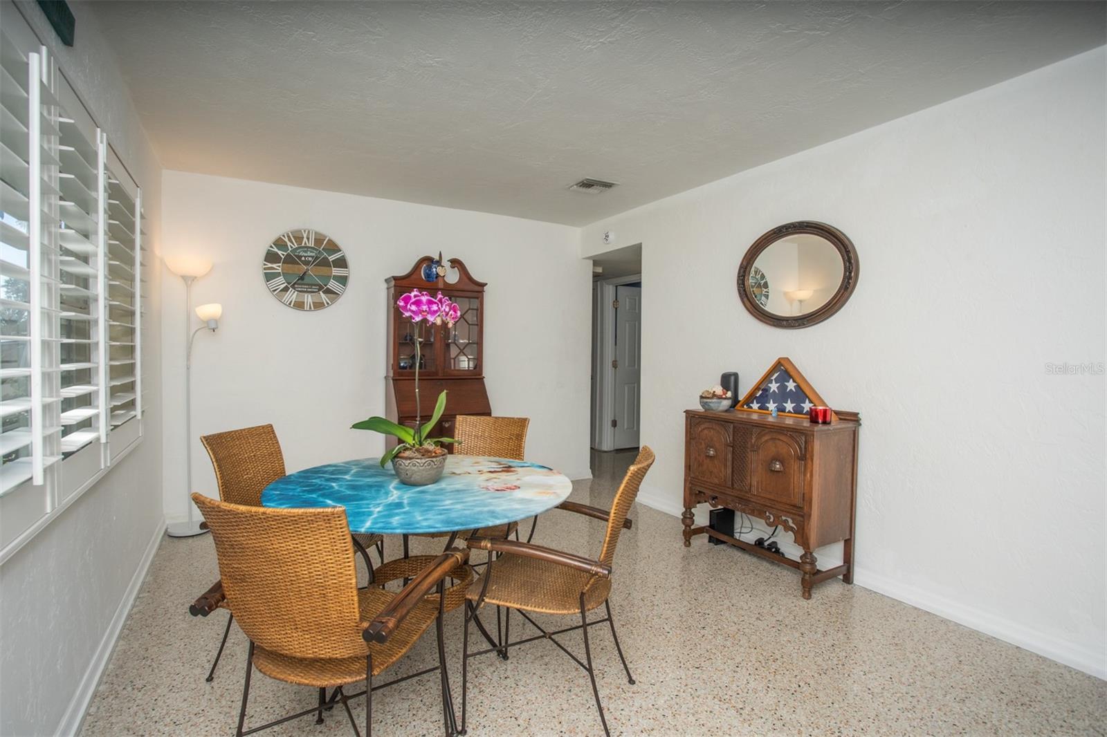 Image 6 of 25 For 6701 31st Avenue N