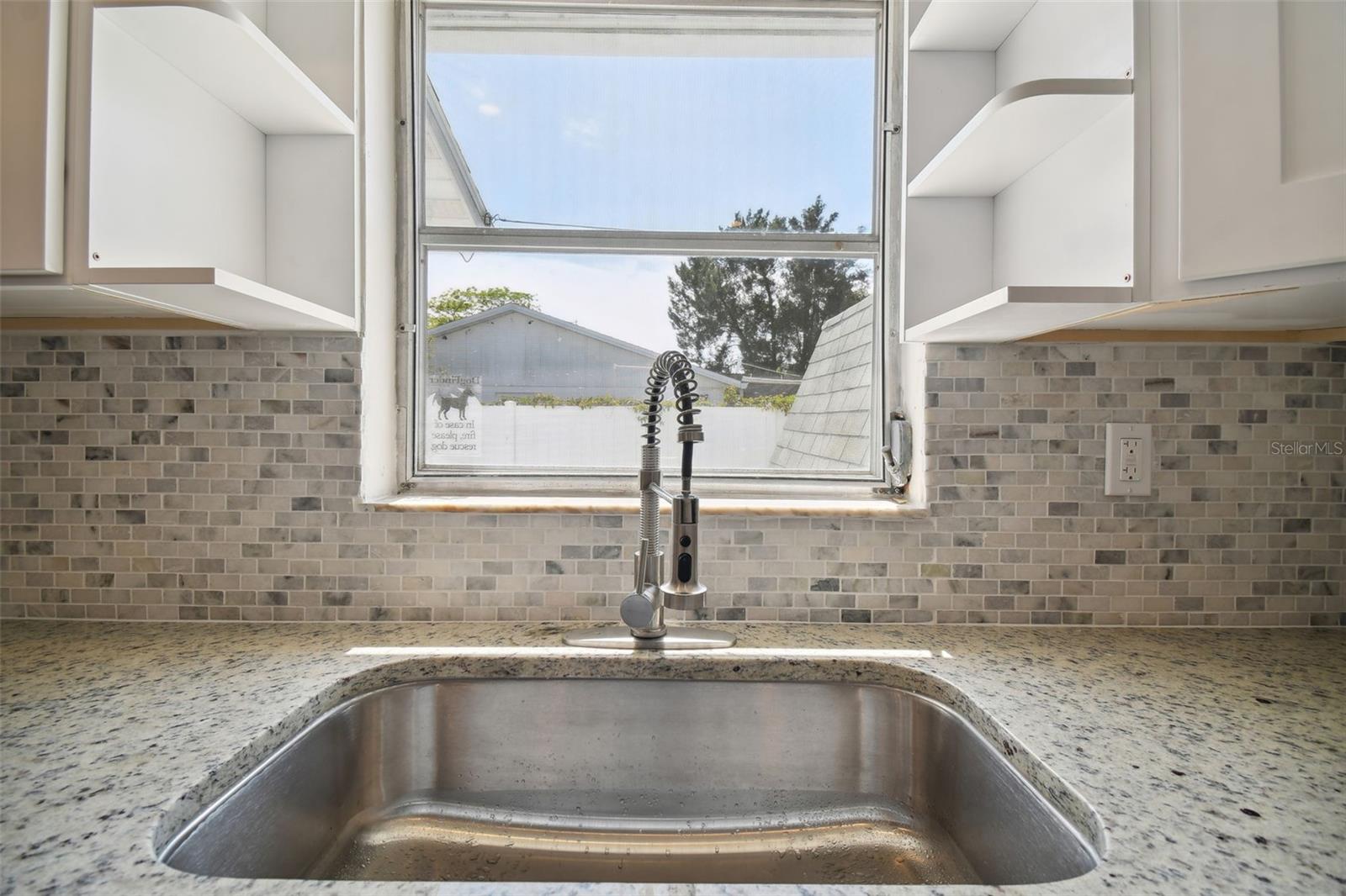 Image 16 of 45 For 7721 Heather Street