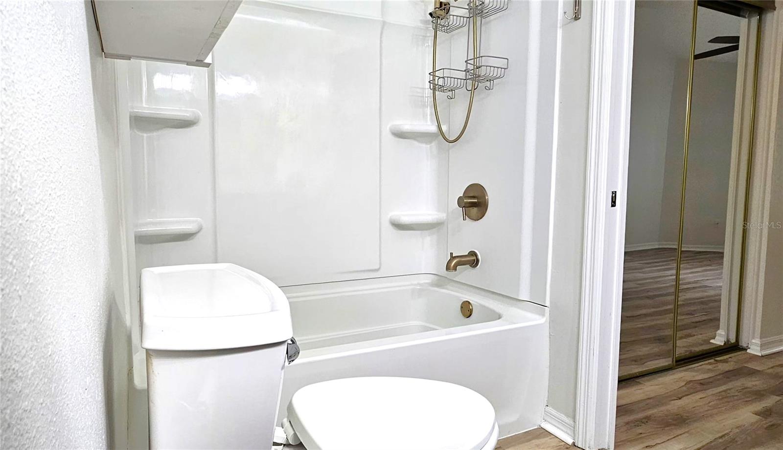 Image 15 of 27 For 2736 Penzance Street