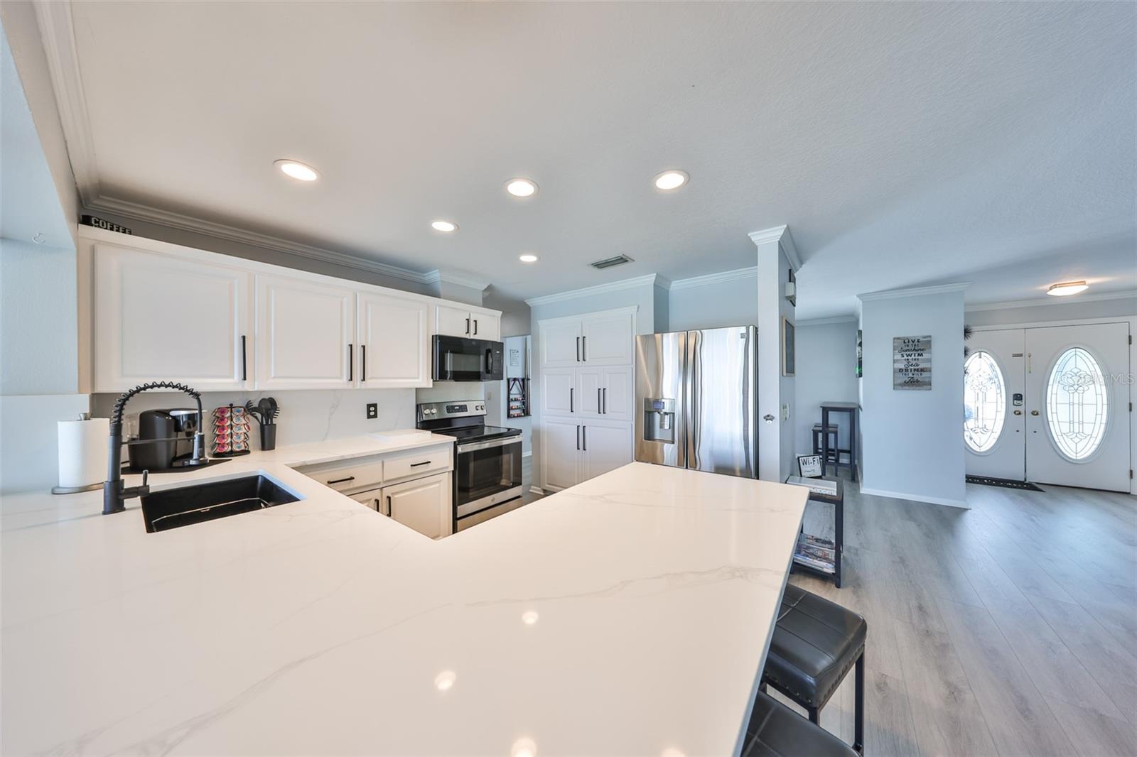 Image 10 of 40 For 909 Birdie Way