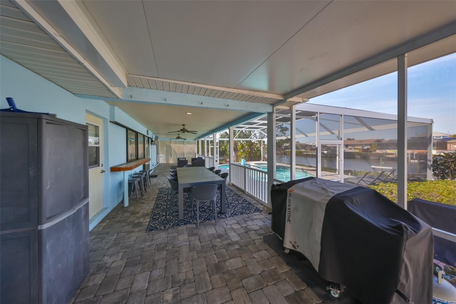 Image 27 of 40 For 909 Birdie Way