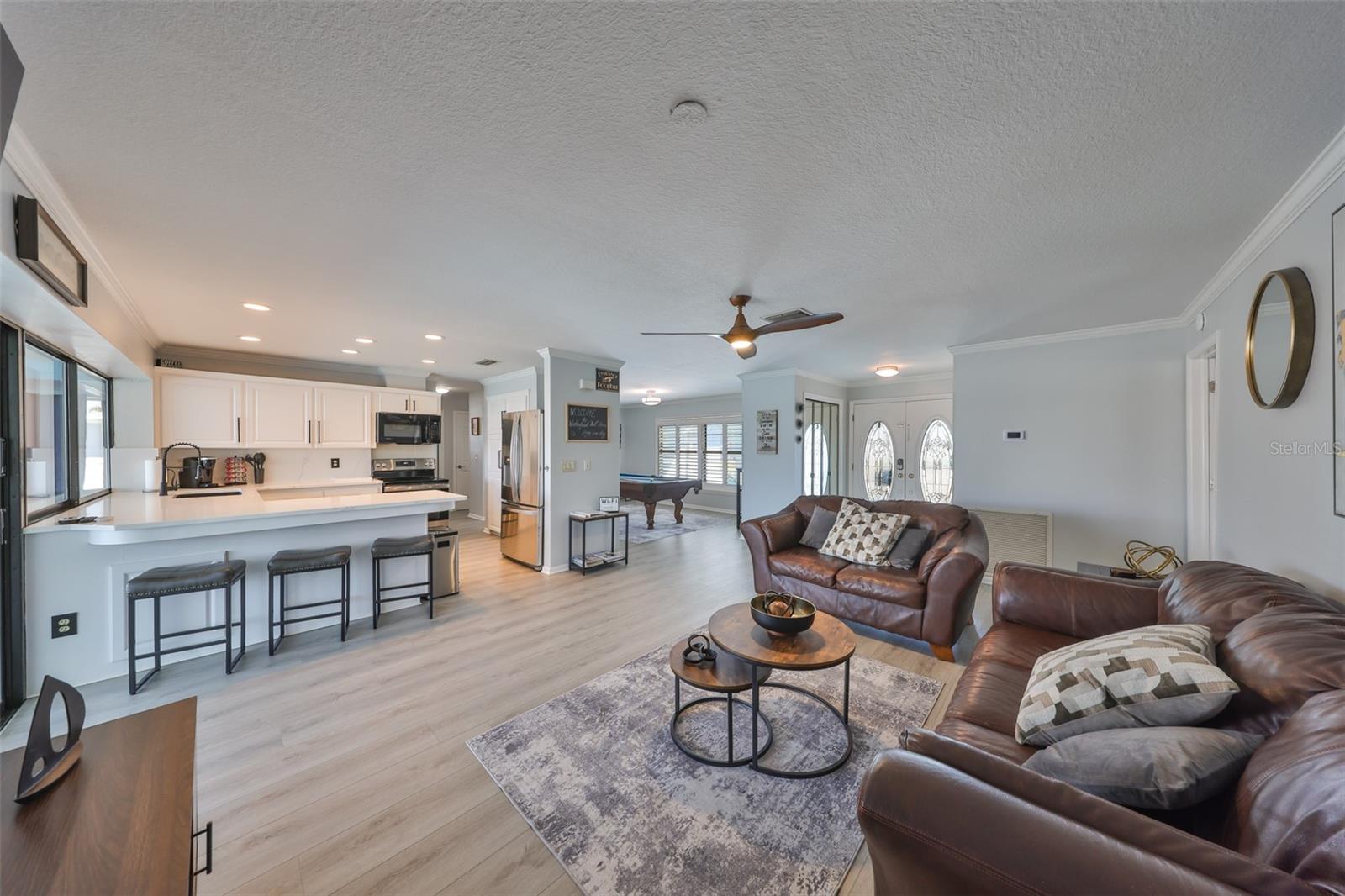 Image 4 of 40 For 909 Birdie Way