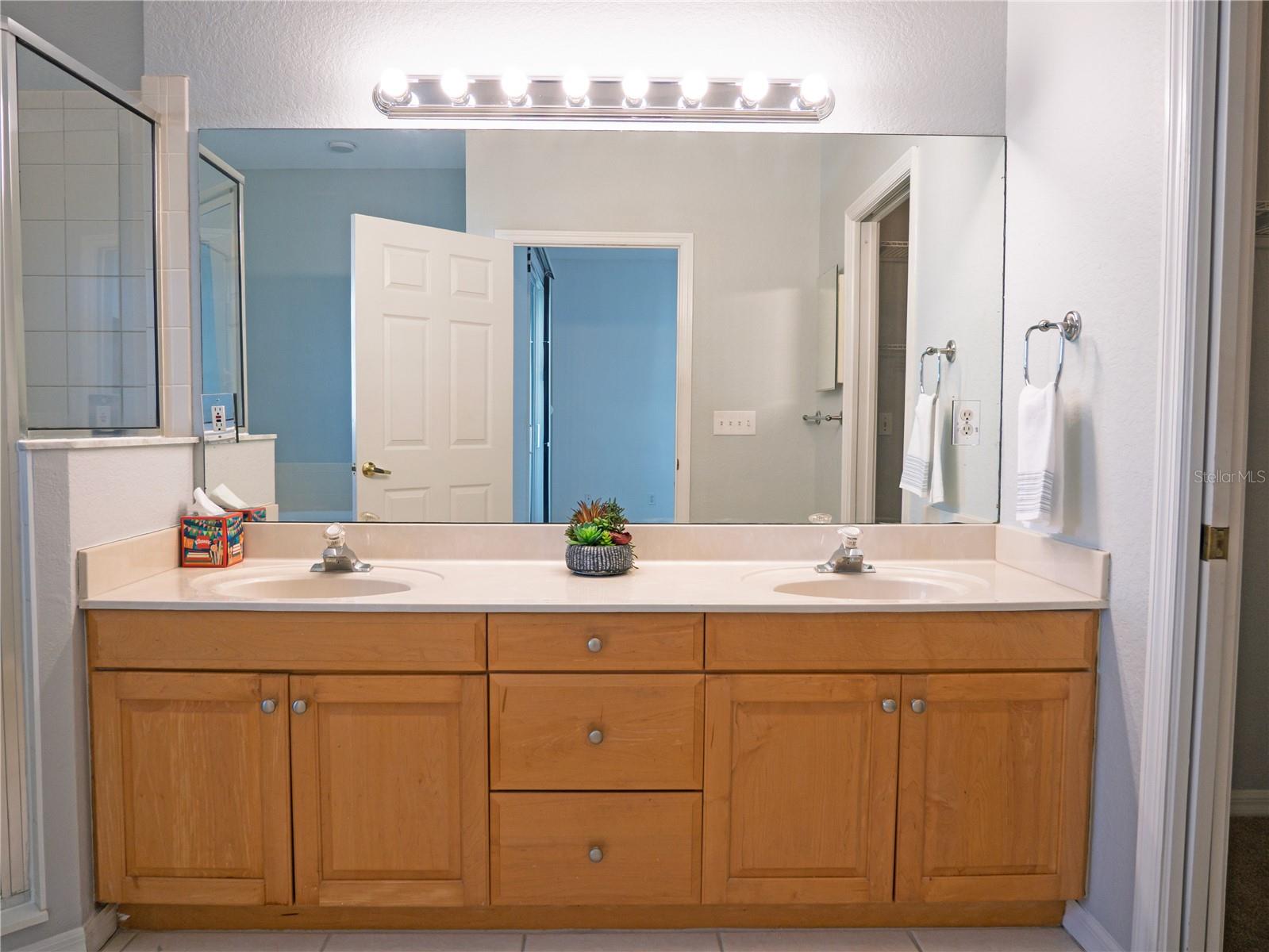 Image 19 of 42 For 15473 Gulf Boulevard