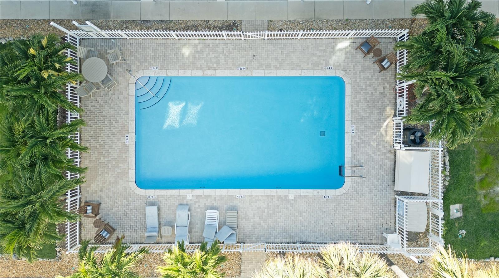 Image 4 of 42 For 15473 Gulf Boulevard