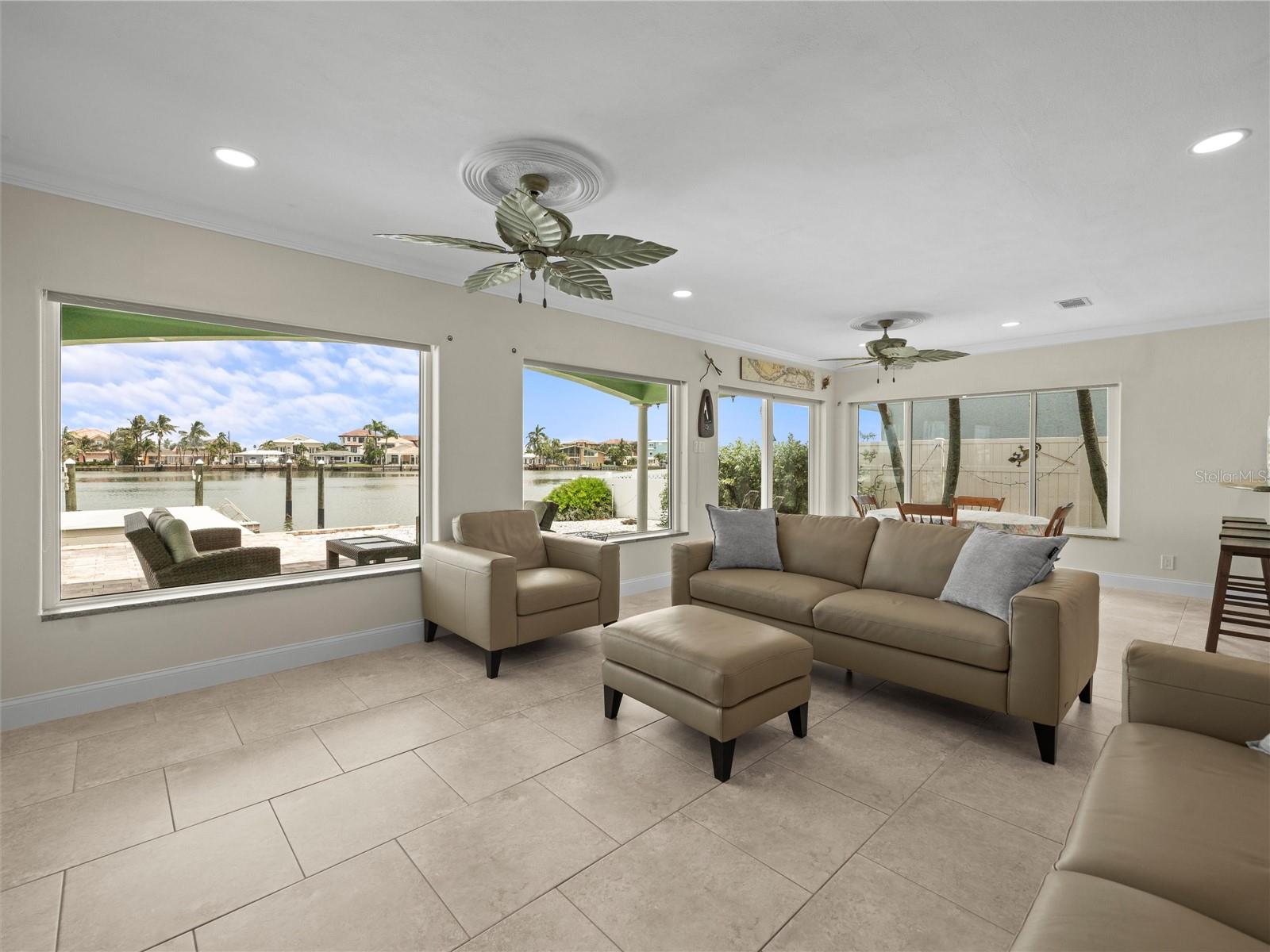 Image 17 of 62 For 16129 4th Street E