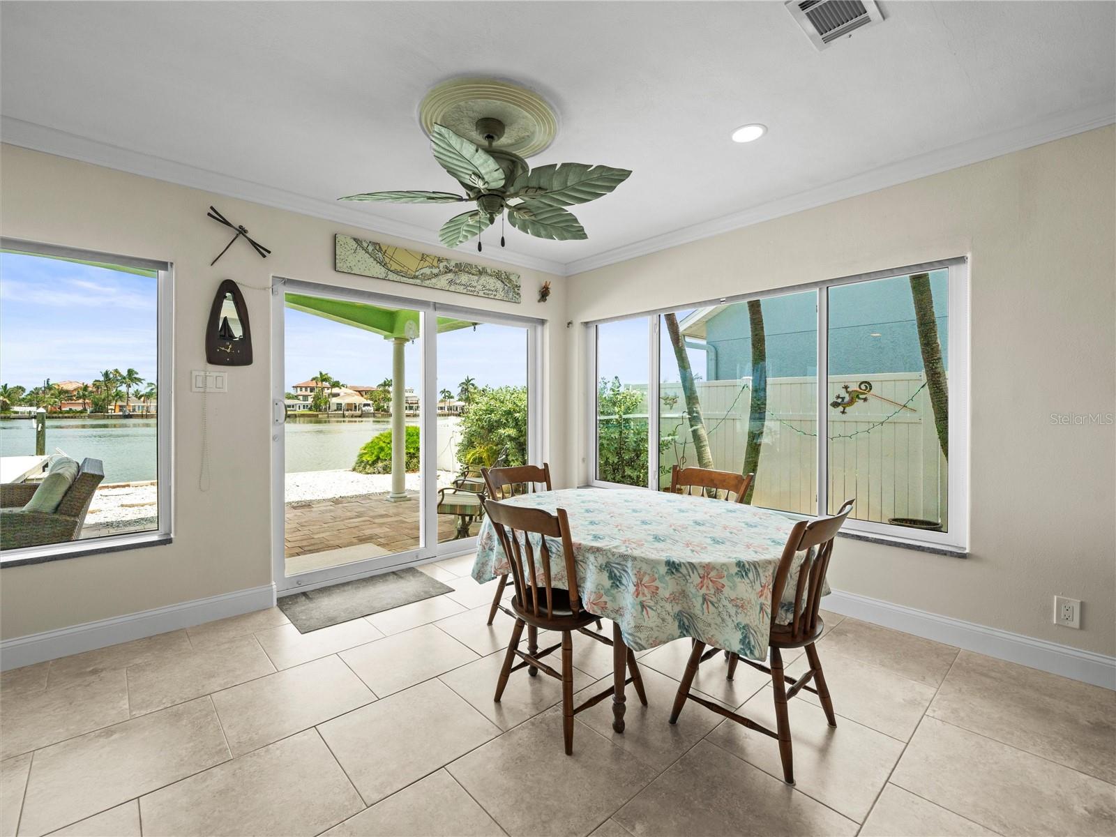 Image 19 of 62 For 16129 4th Street E