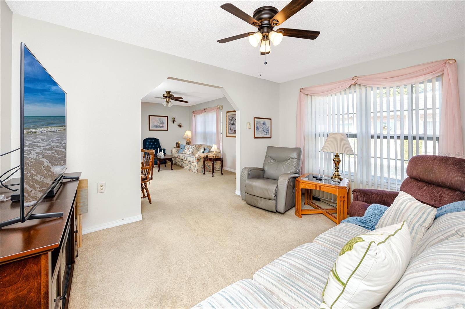 Image 11 of 42 For 7830 39th Terrace N