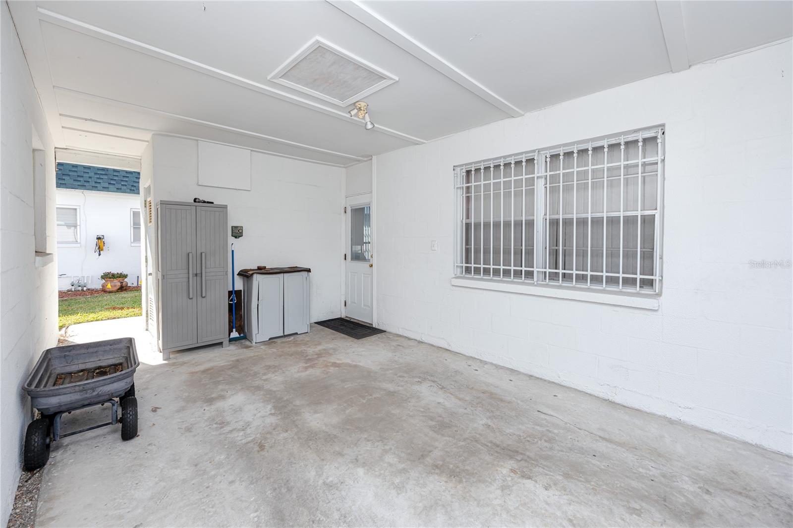 Image 26 of 42 For 7830 39th Terrace N