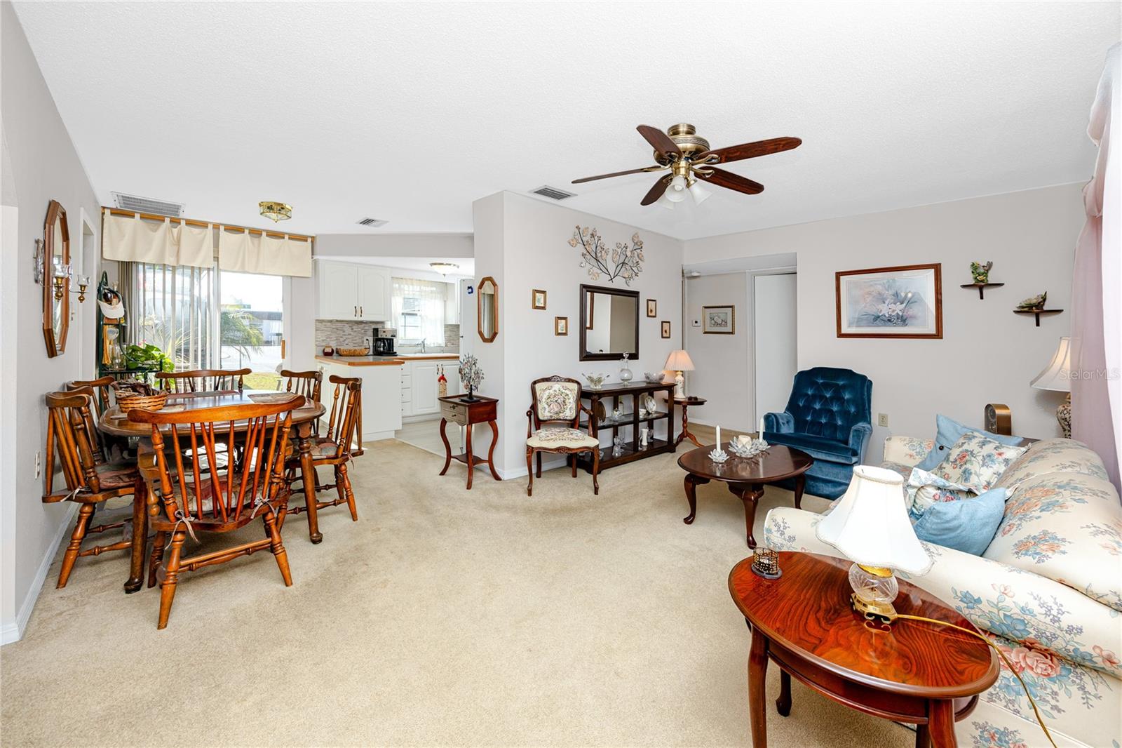 Image 8 of 42 For 7830 39th Terrace N