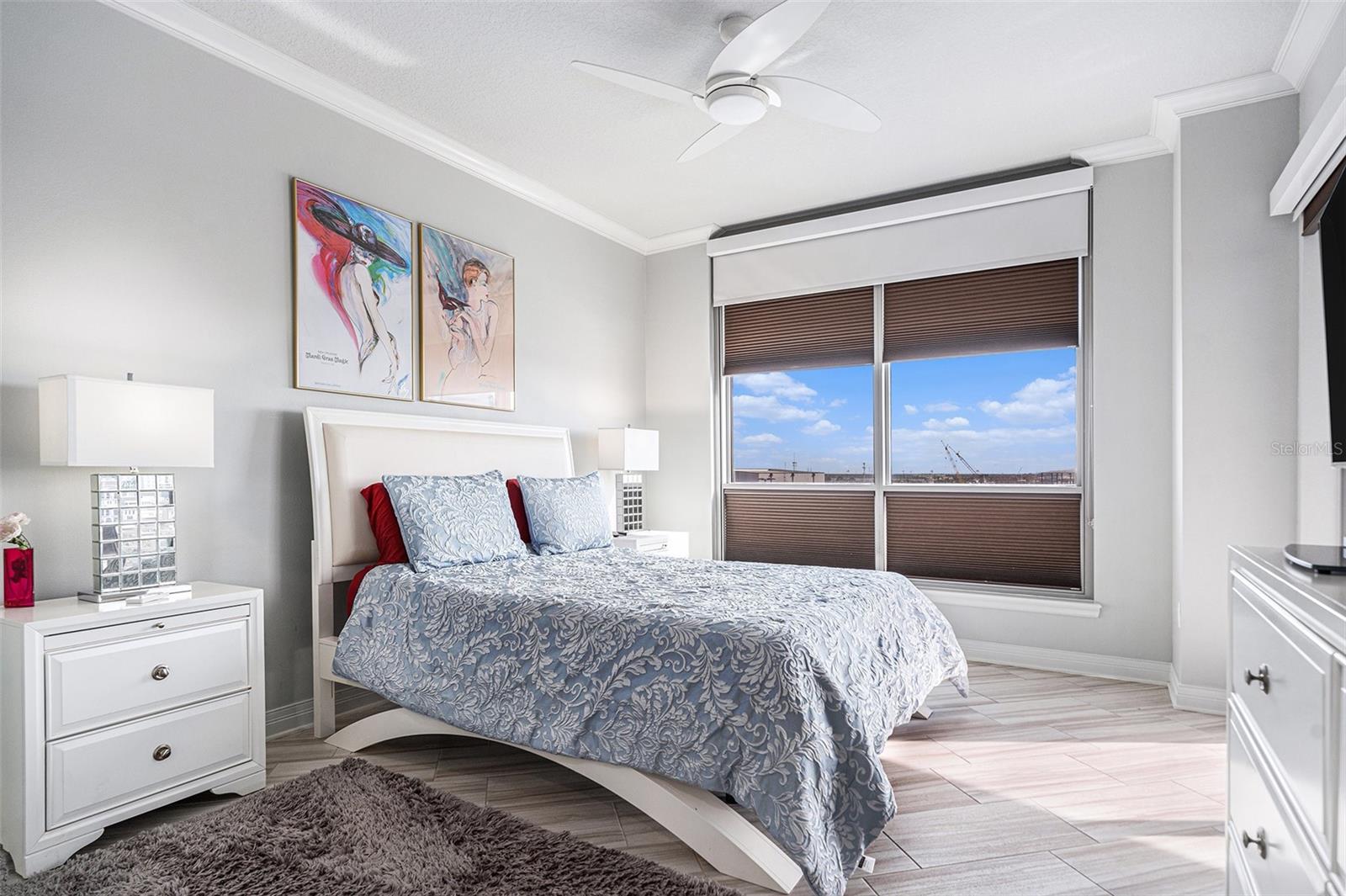 Image 21 of 26 For 449 12th Street 703