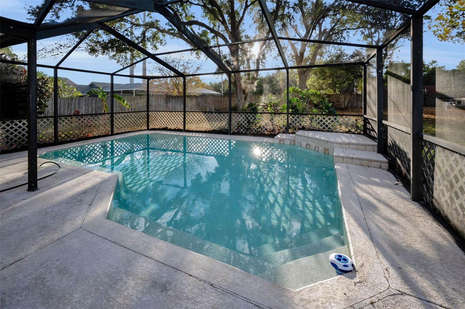 Image 36 of 51 For 2733 Nicole Circle