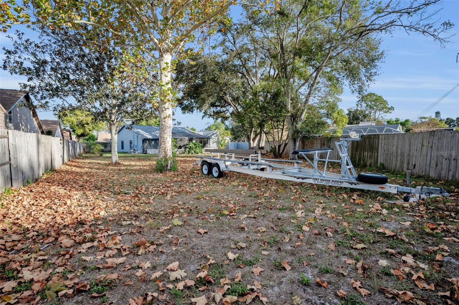 Image 43 of 51 For 2733 Nicole Circle